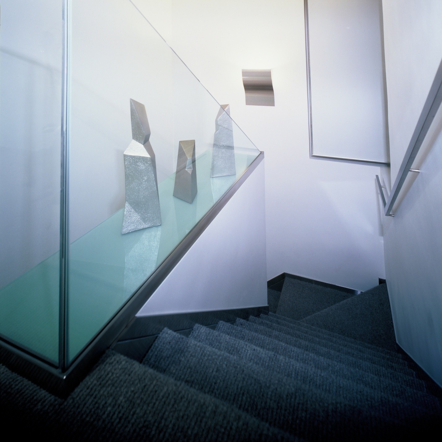 Coastal Skyline Penthouse — photograph 2